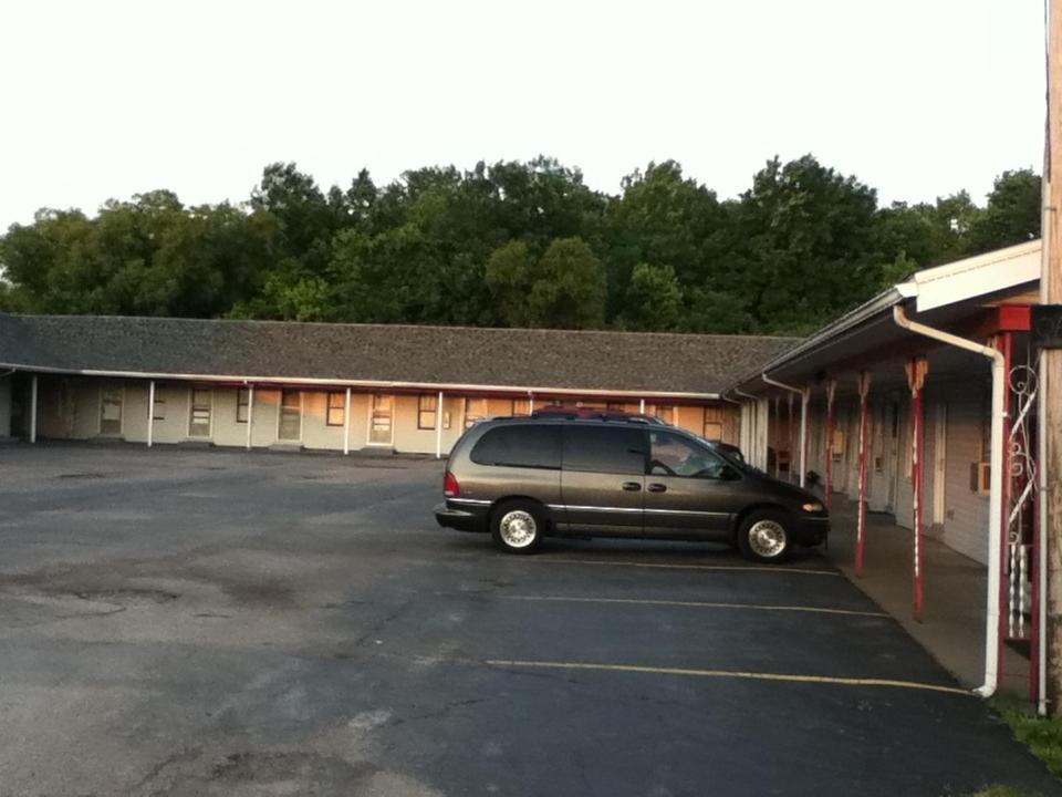 Budget Inn Du Quoin Buitenkant foto